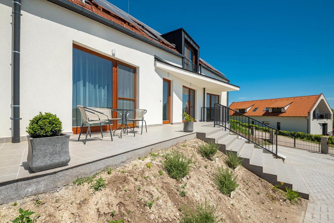 Herics Apartman Tihany Exterior foto