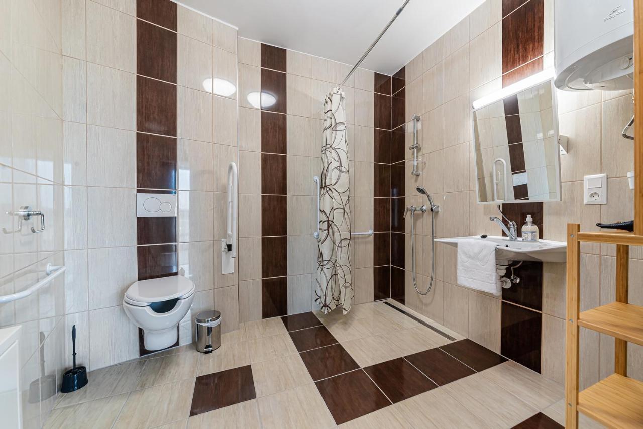 Herics Apartman Tihany Exterior foto