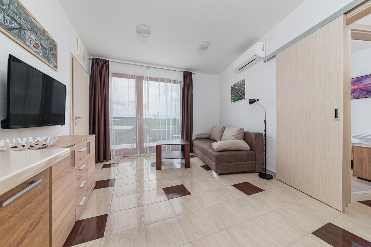 Herics Apartman Tihany Exterior foto
