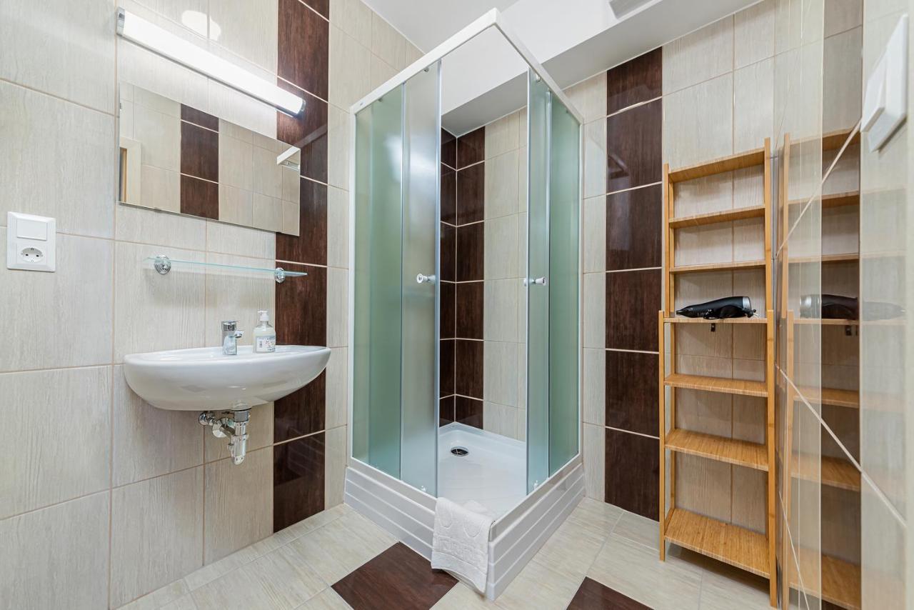 Herics Apartman Tihany Exterior foto